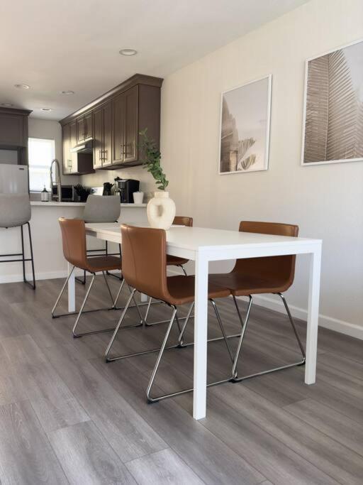 Modern Retreat 1 Mi. From Disney Anaheim Eksteriør billede